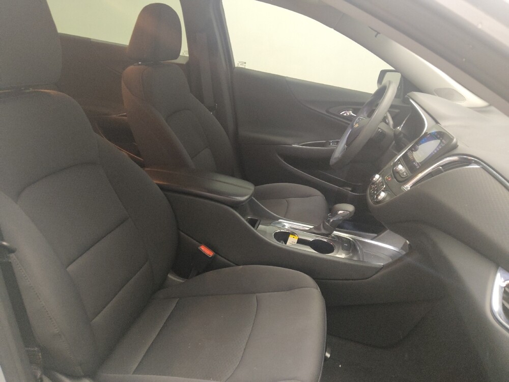 2021 Chevrolet Malibu in Stone Mountain, GA 30083 - 18136089 21