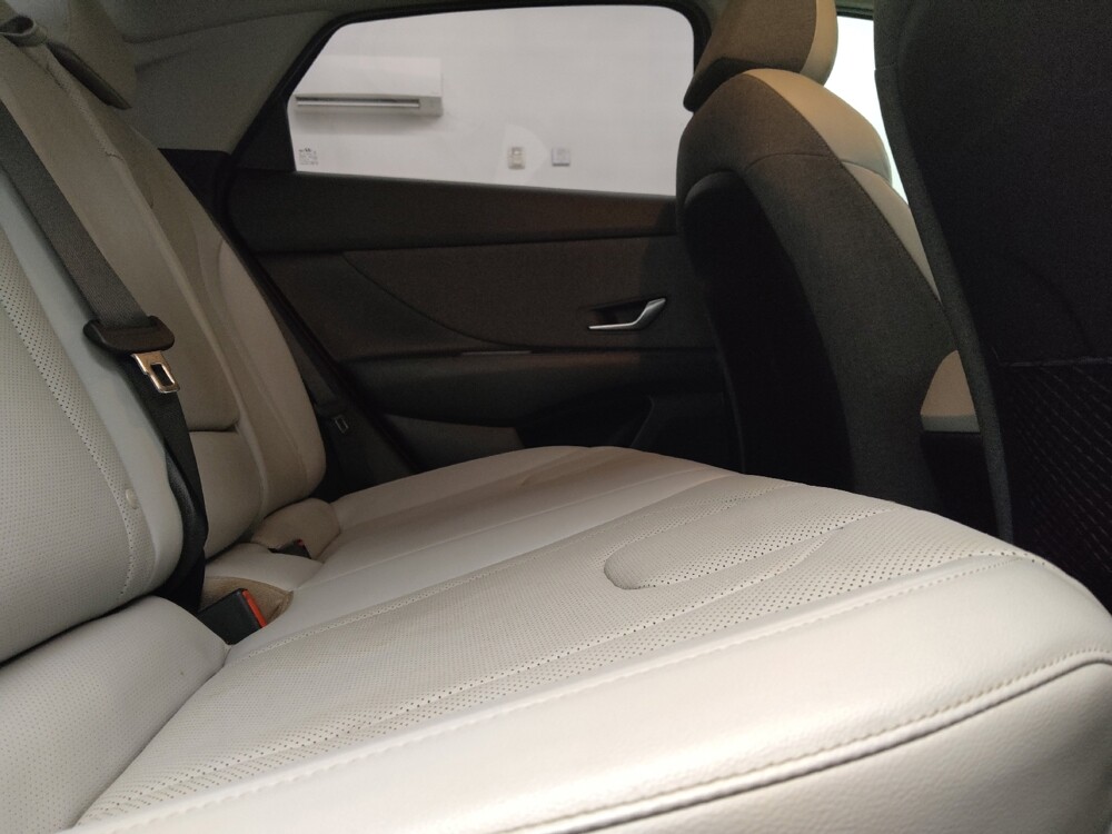 2021 Hyundai Elantra in Lubbock, TX 79424 - 18136096 19