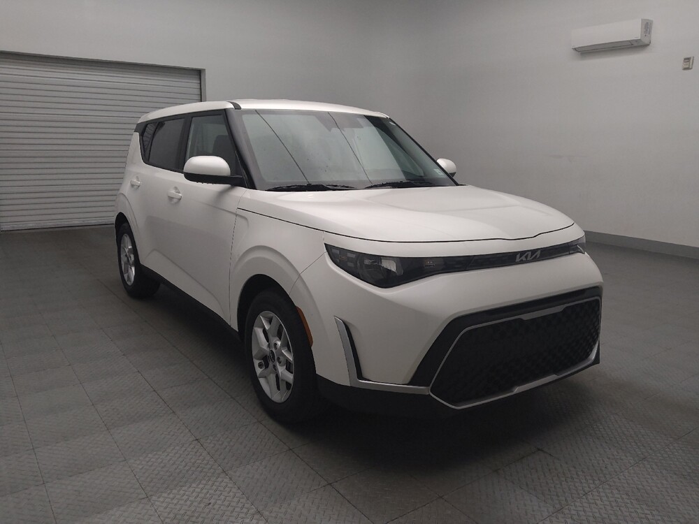 2025 Kia Soul in Lubbock, TX 79424 - 18136098 13