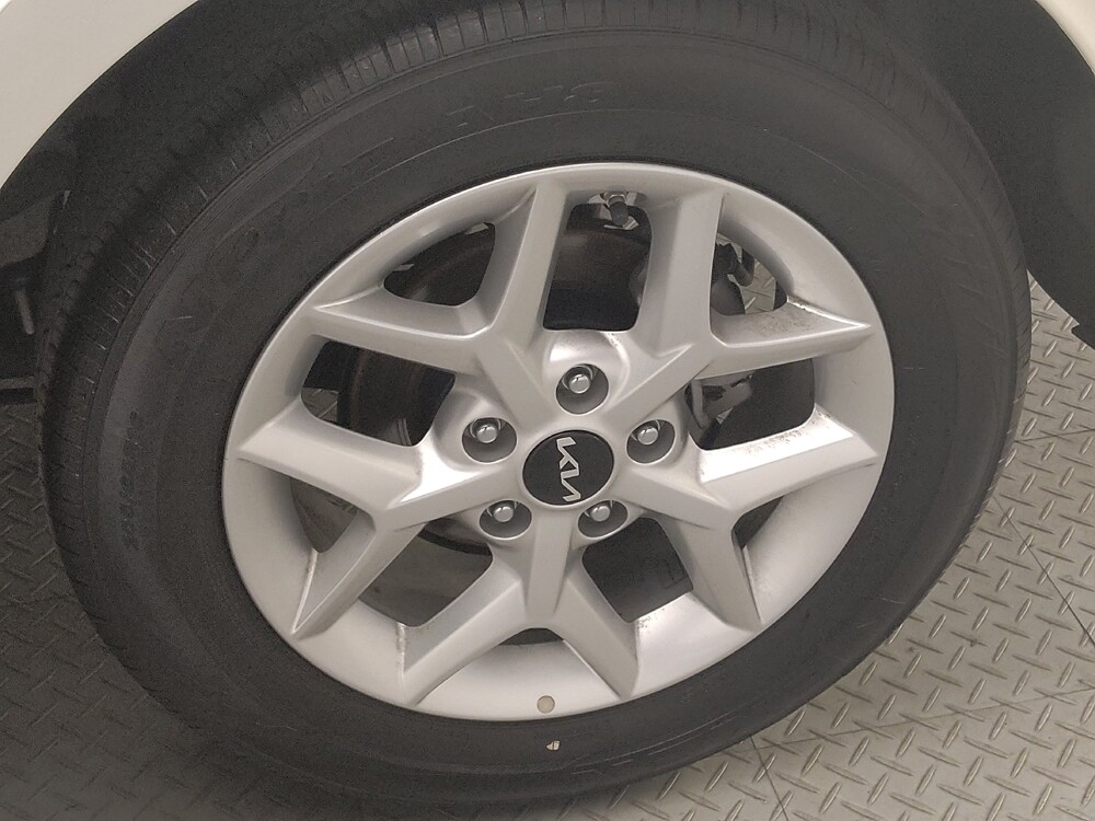 2025 Kia Soul in Lubbock, TX 79424 - 18136098 31