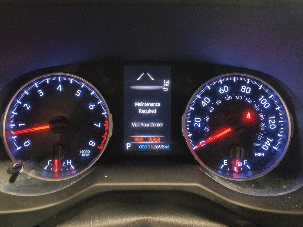 2020 Toyota RAV4 in Arlington, TX 76011 - 18136101 23