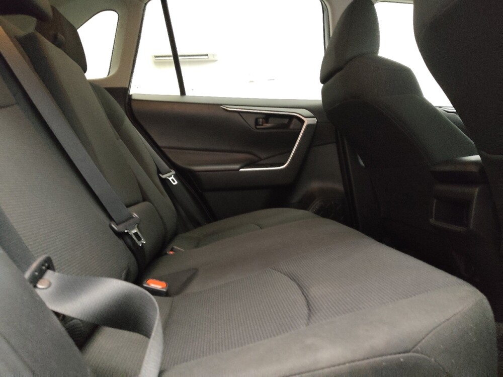 2020 Toyota RAV4 in Arlington, TX 76011 - 18136101 19