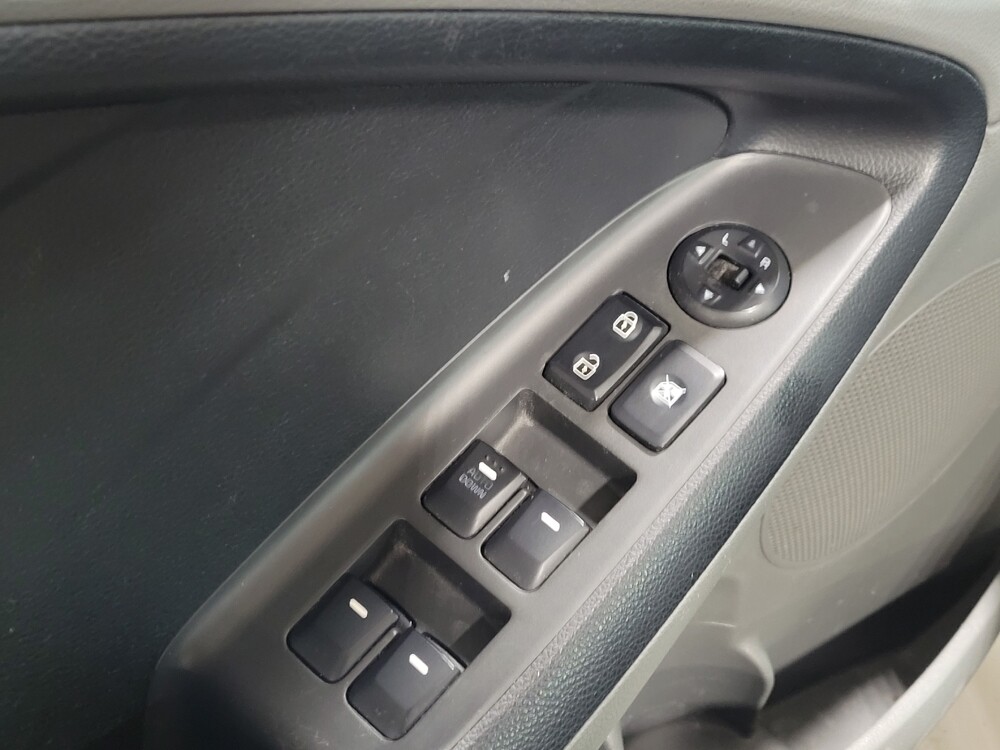 2017 Kia Forte in Arlington, TX 76011 - 18136105 27