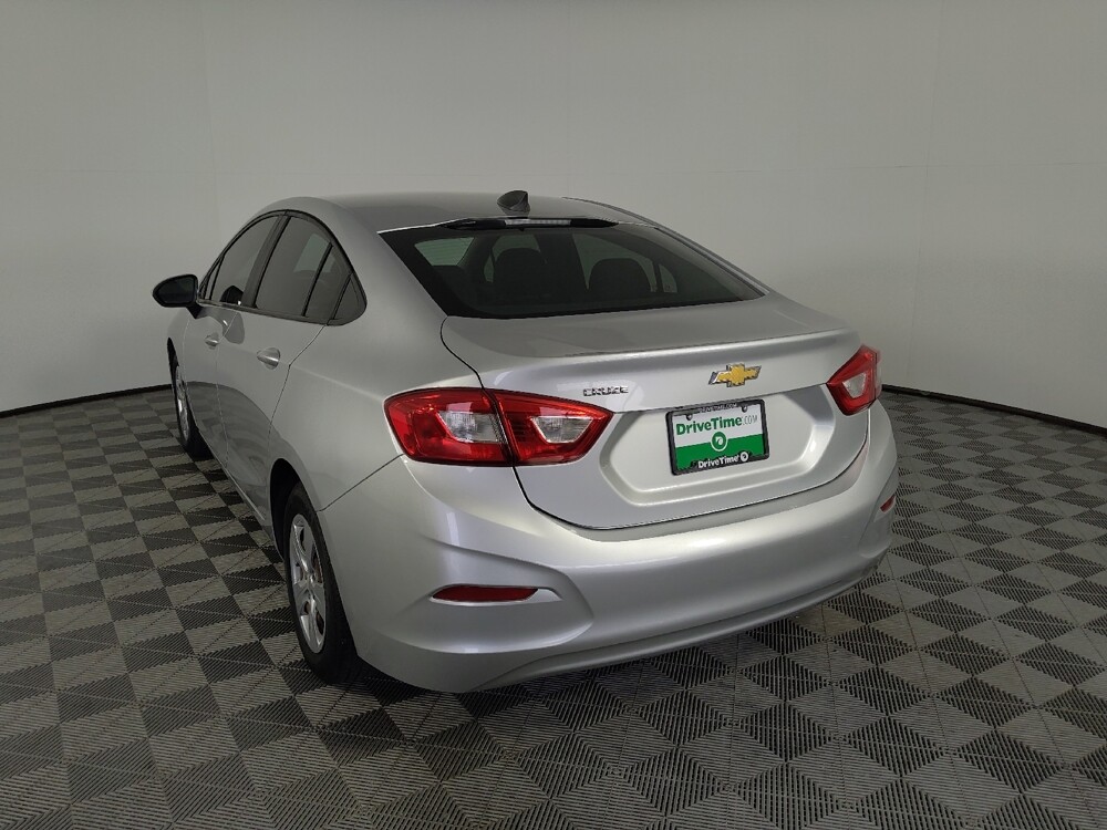 2018 Chevrolet Cruze in Lewisville, TX 75067 - 18136106 5