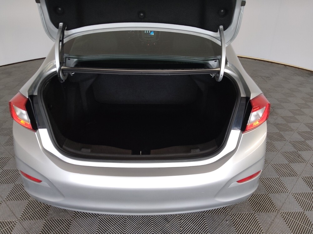 2018 Chevrolet Cruze in Lewisville, TX 75067 - 18136106 29