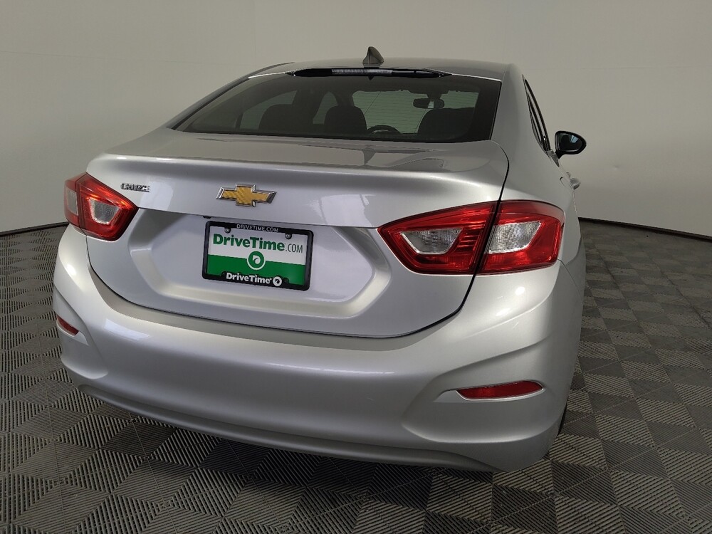 2018 Chevrolet Cruze in Lewisville, TX 75067 - 18136106 7