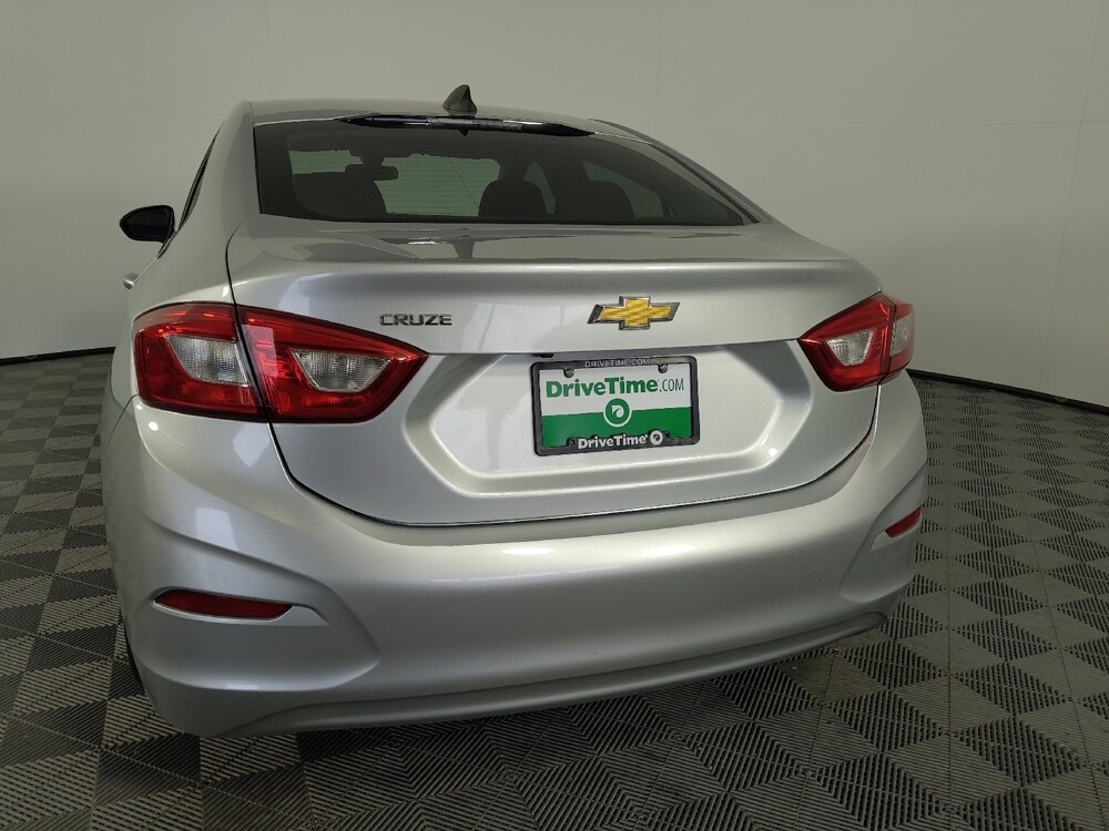 2018 Chevrolet Cruze in Lewisville, TX 75067 - 18136106 6