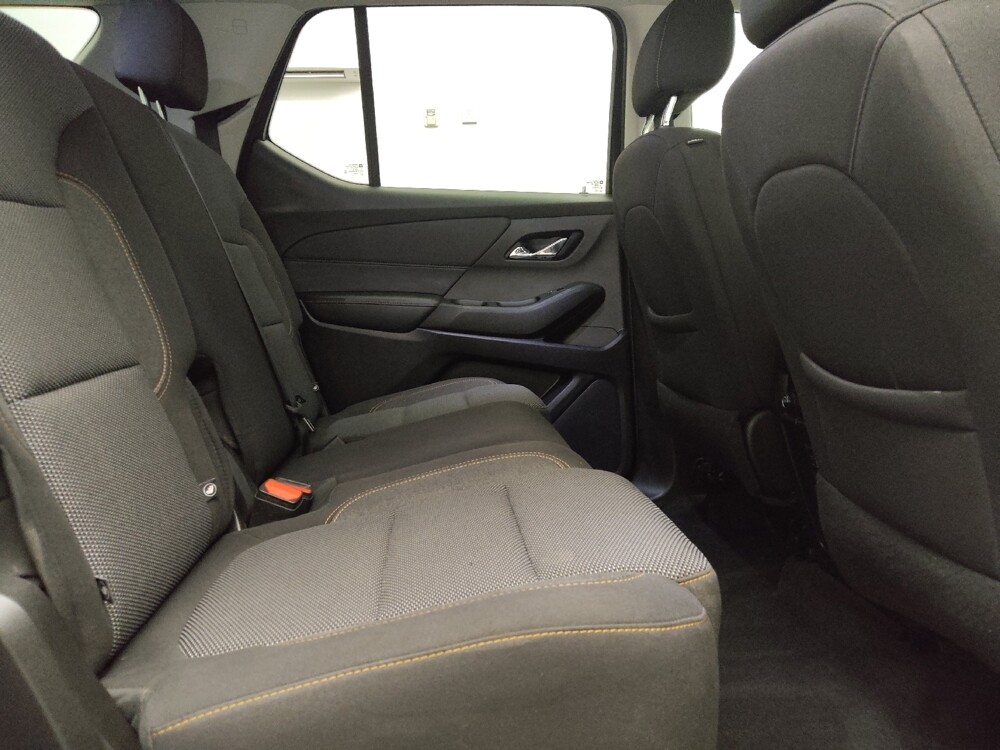 2021 Chevrolet Traverse in Plano, TX 75074 - 18136107 19