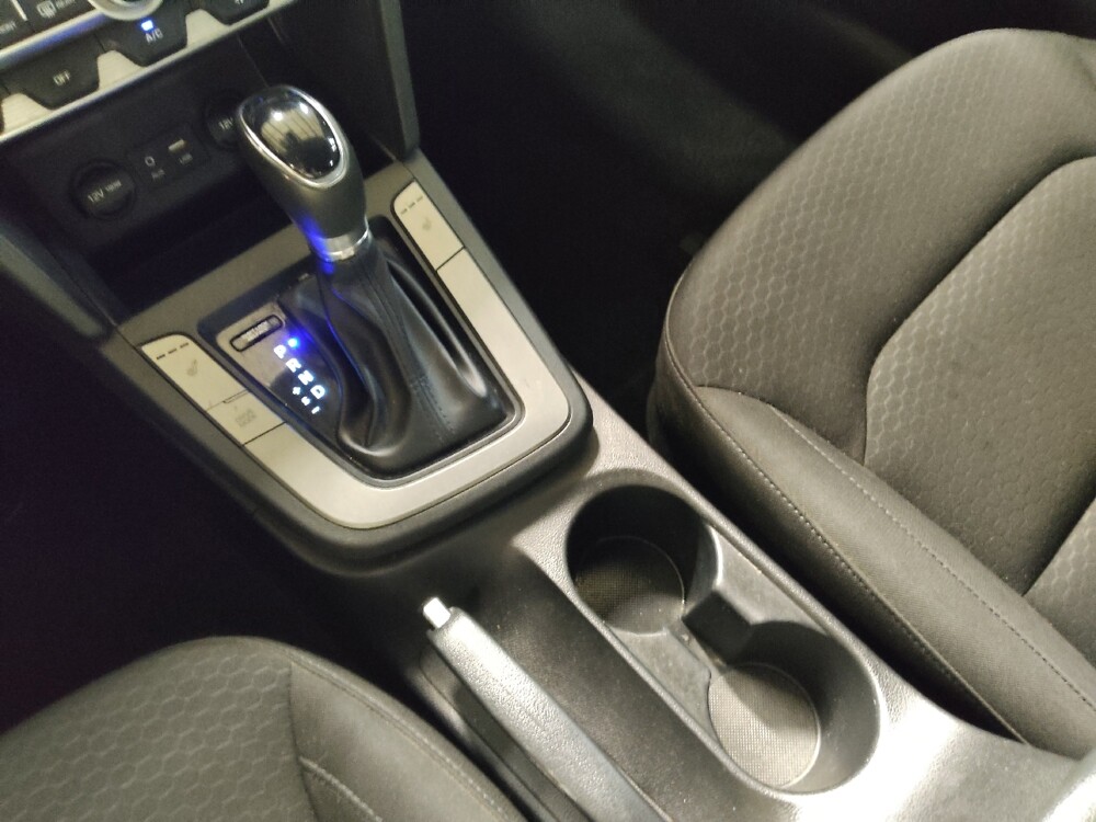 2020 Hyundai Elantra in Lubbock, TX 79424 - 18136110 26