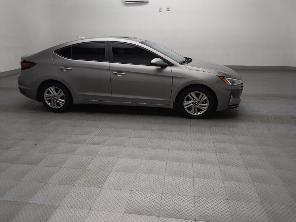 2020 Hyundai Elantra in Lubbock, TX 79424 - 18136110 11