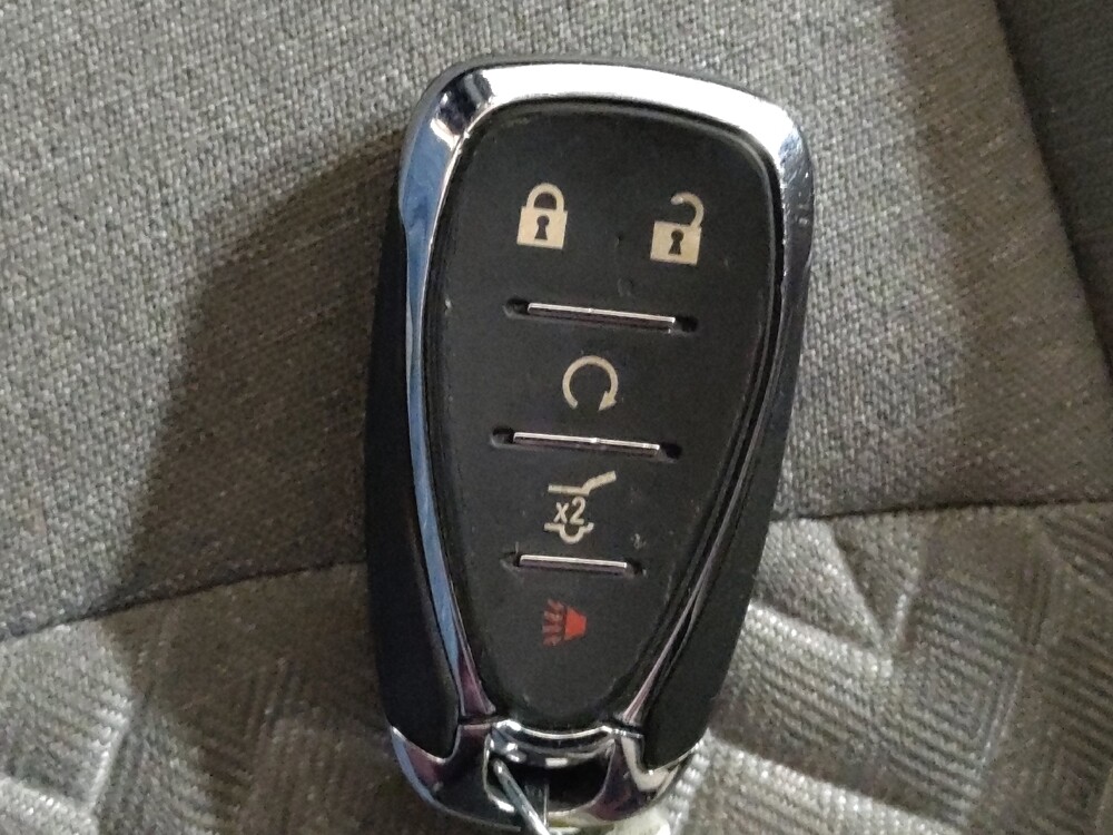 2022 Chevrolet Equinox in Fort Worth, TX 76116 - 18136113 32