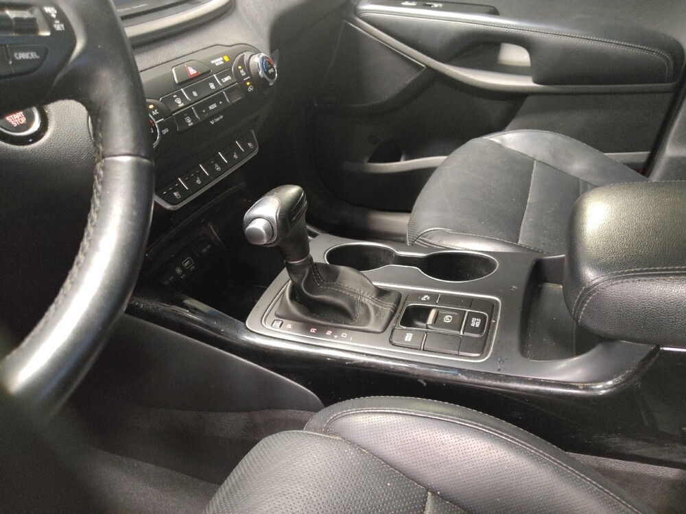 2017 Kia Sorento in Clearwater, FL 33764 - 18136119 26