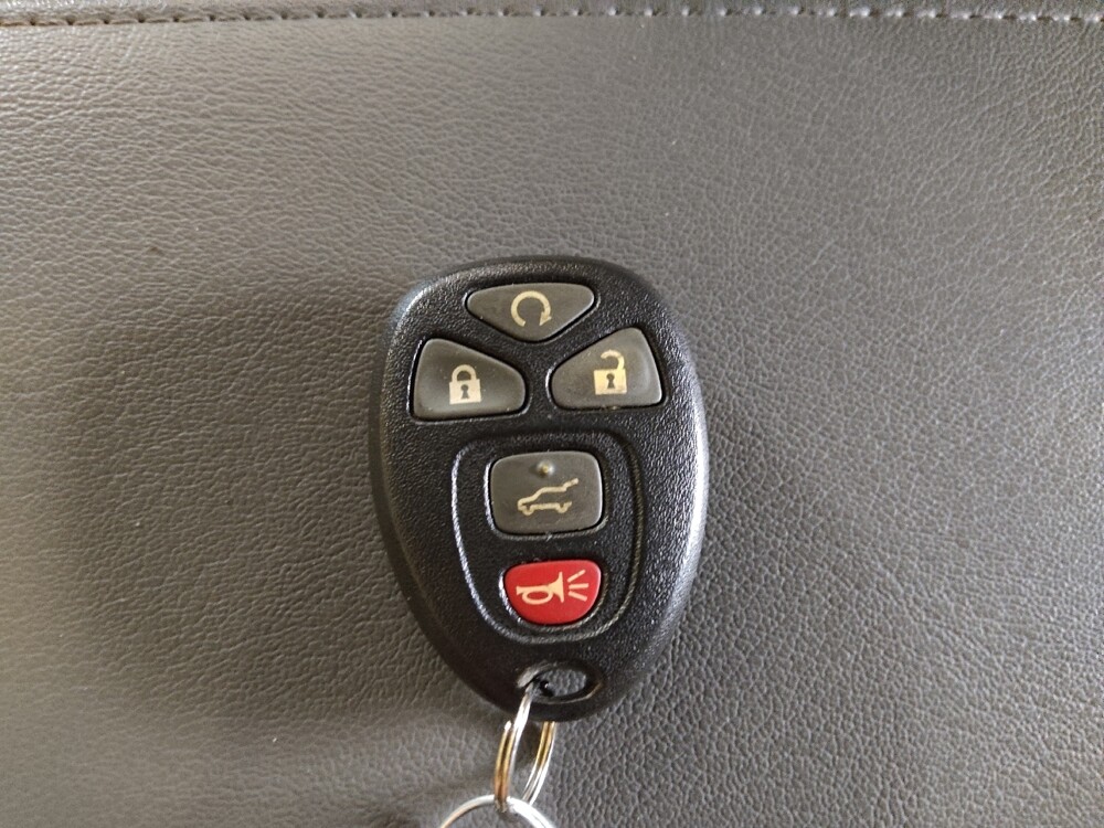 2015 GMC Acadia in Baton Rouge, LA 70816 - 18136120 32