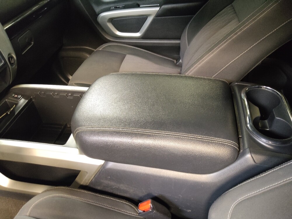 2021 Nissan Titan in Clearwater, FL 33764 - 18136126 26