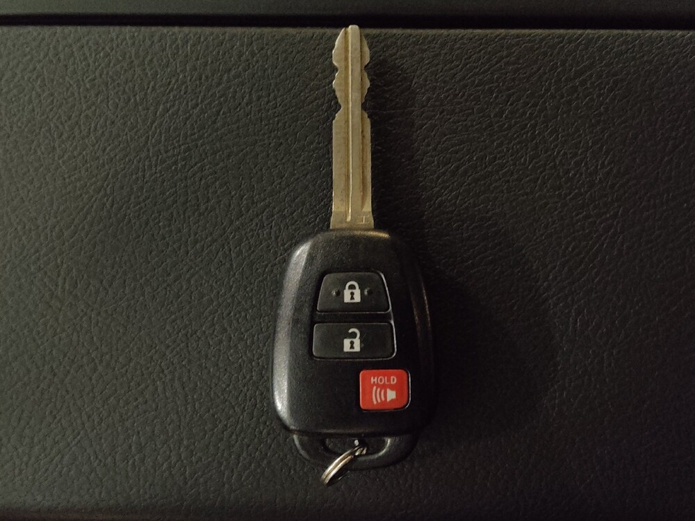 2021 Toyota Tundra in Orlando, FL 32808 - 18136131 32