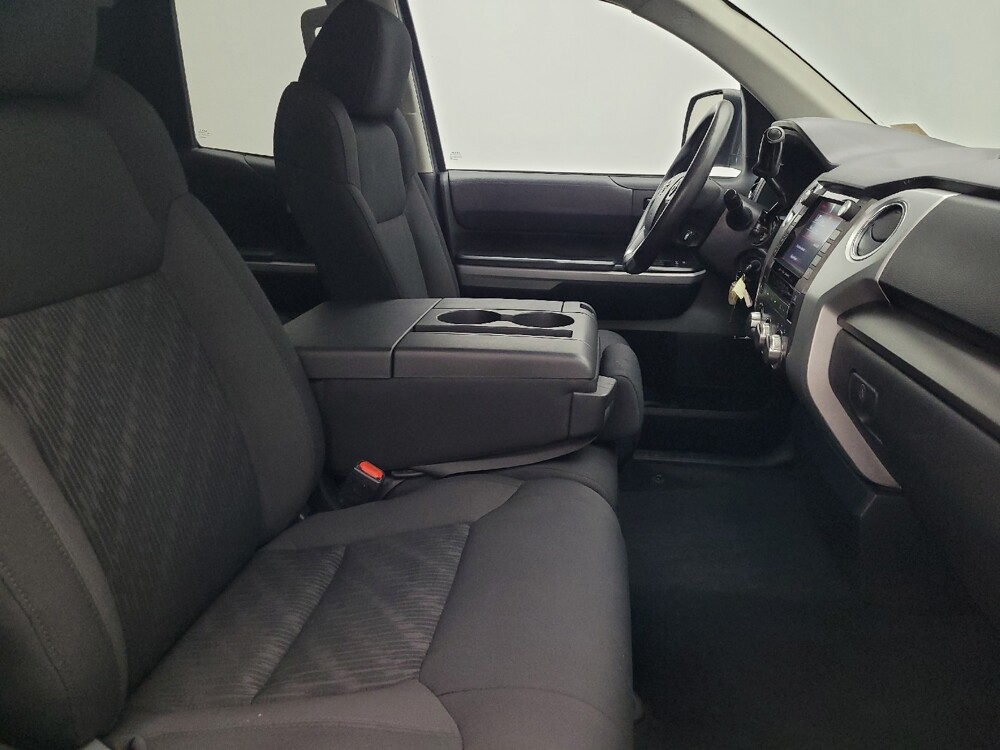 2021 Toyota Tundra in Orlando, FL 32808 - 18136131 21