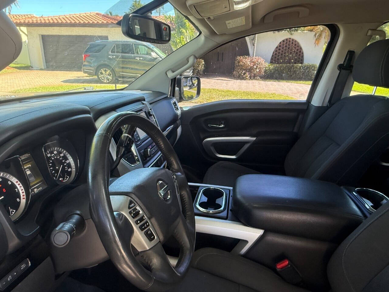 2017 Nissan Titan in Hollywood, FL 33023-1906 - 18136132 6