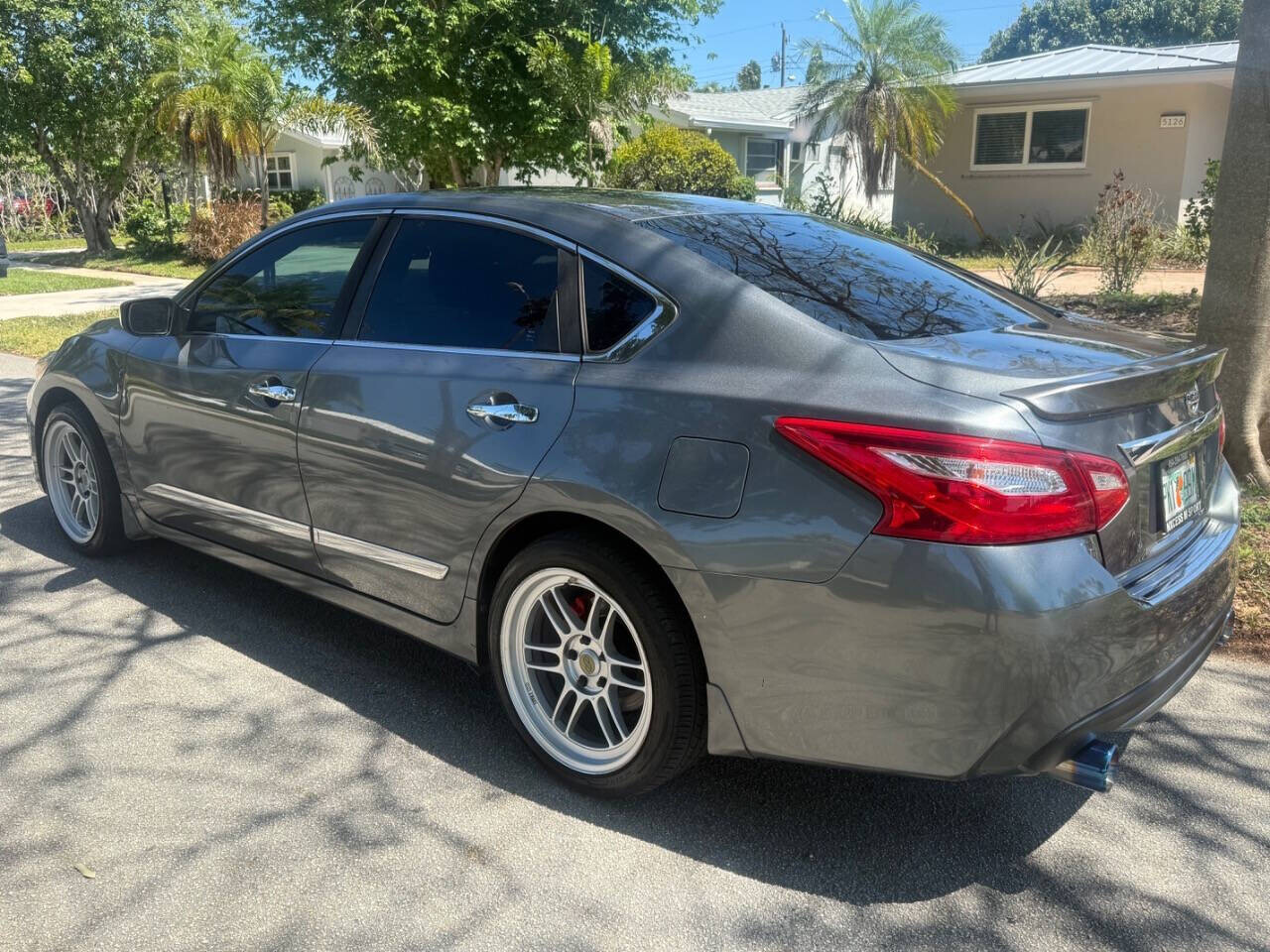 2016 Nissan Altima in Hollywood, FL 33023-1906 - 18136133 6
