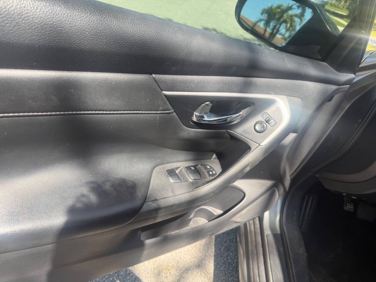 2016 Nissan Altima in Hollywood, FL 33023-1906 - 18136133 15