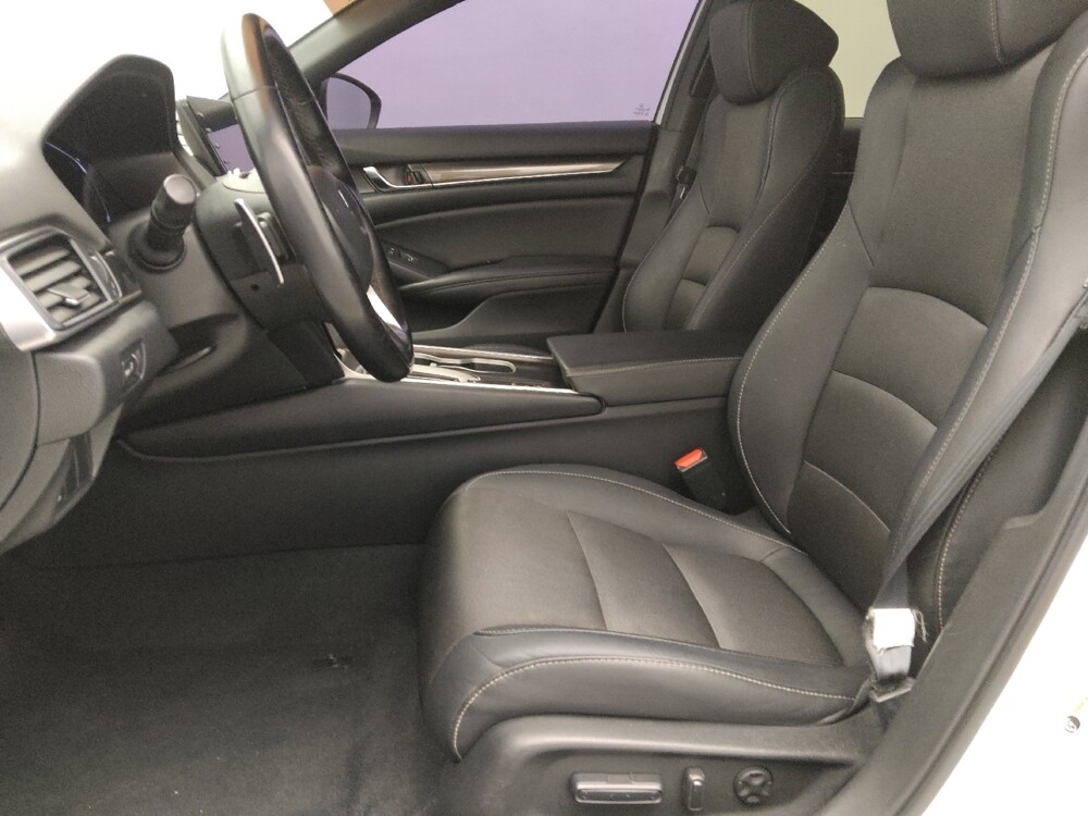 2019 Honda Accord in Kissimmee, FL 34744 - 18136135 17