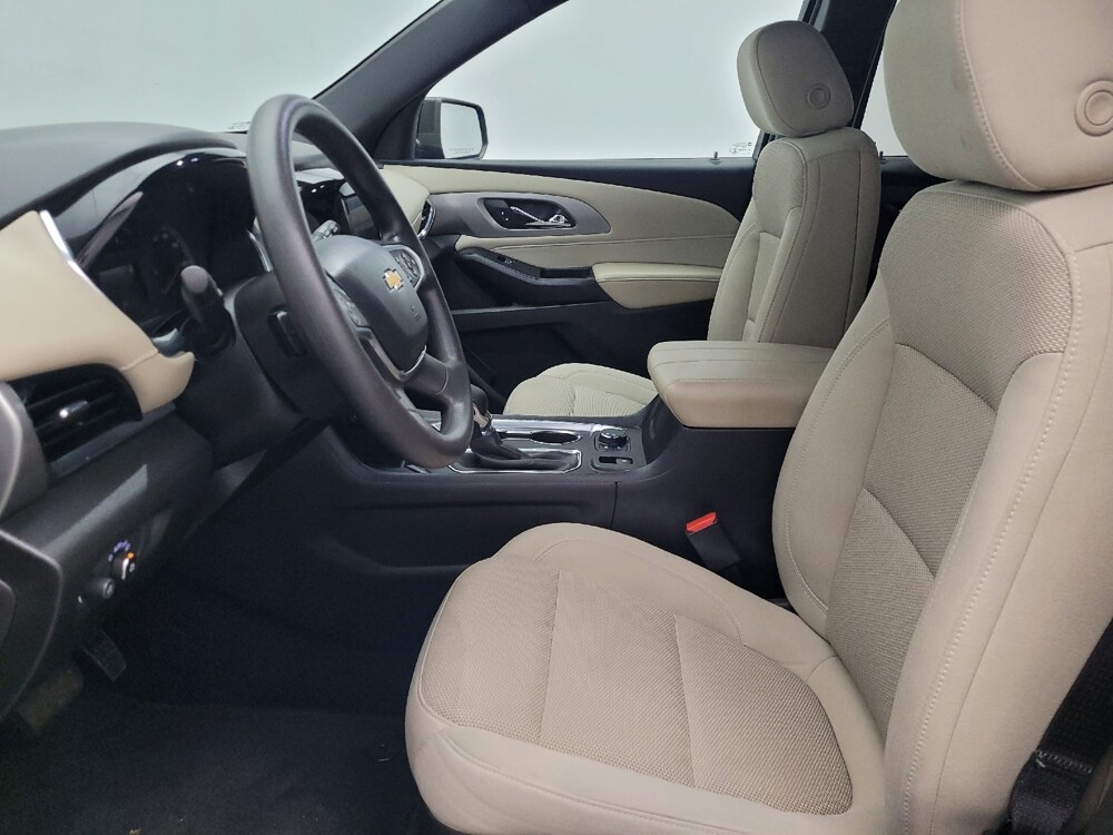 2023 Chevrolet Traverse in Lauderdale Lakes, FL 33313 - 18136137 17