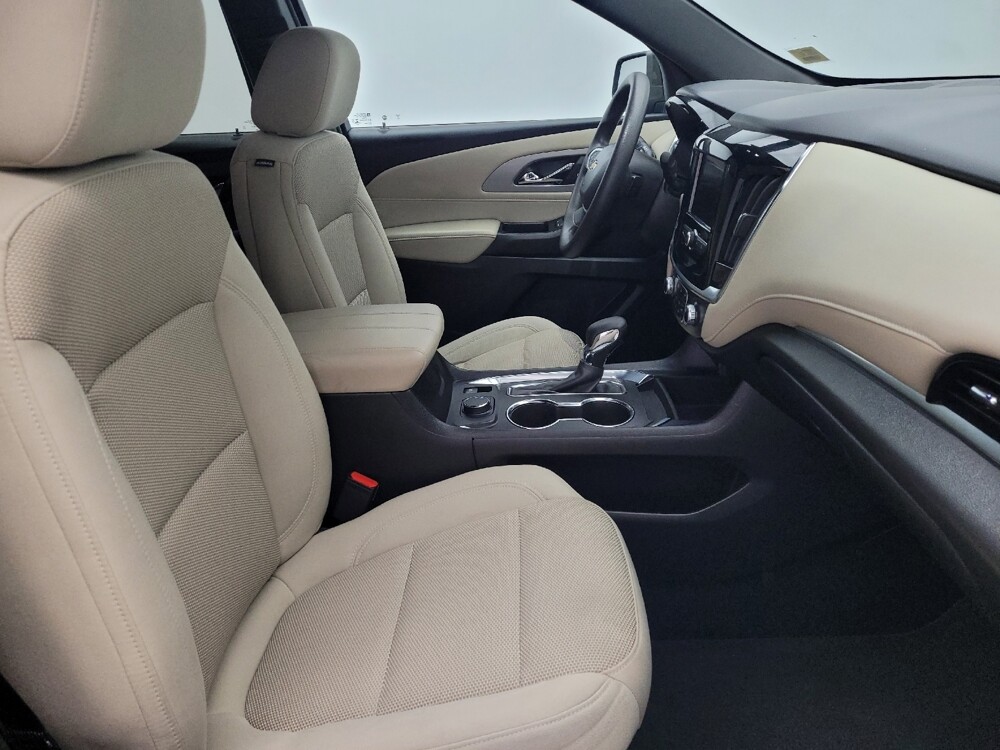 2023 Chevrolet Traverse in Lauderdale Lakes, FL 33313 - 18136137 21