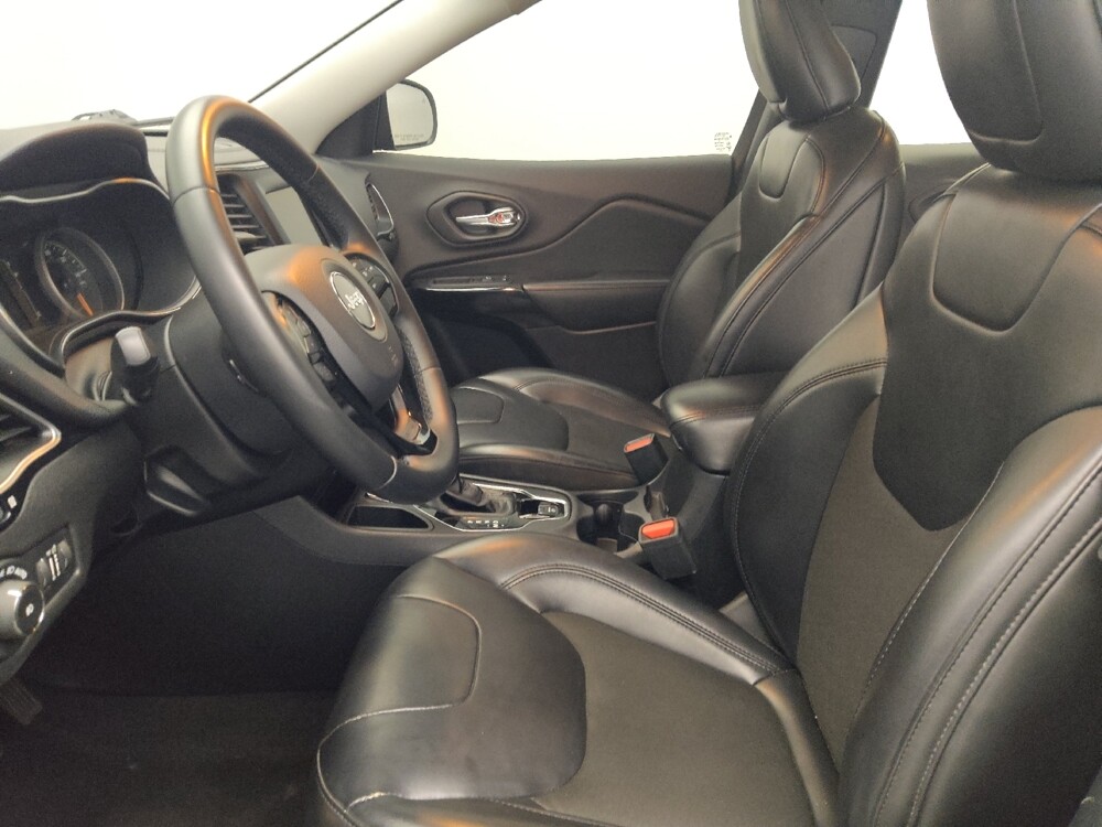 2019 Jeep Cherokee in Salem, VA 24153 - 18136141 17