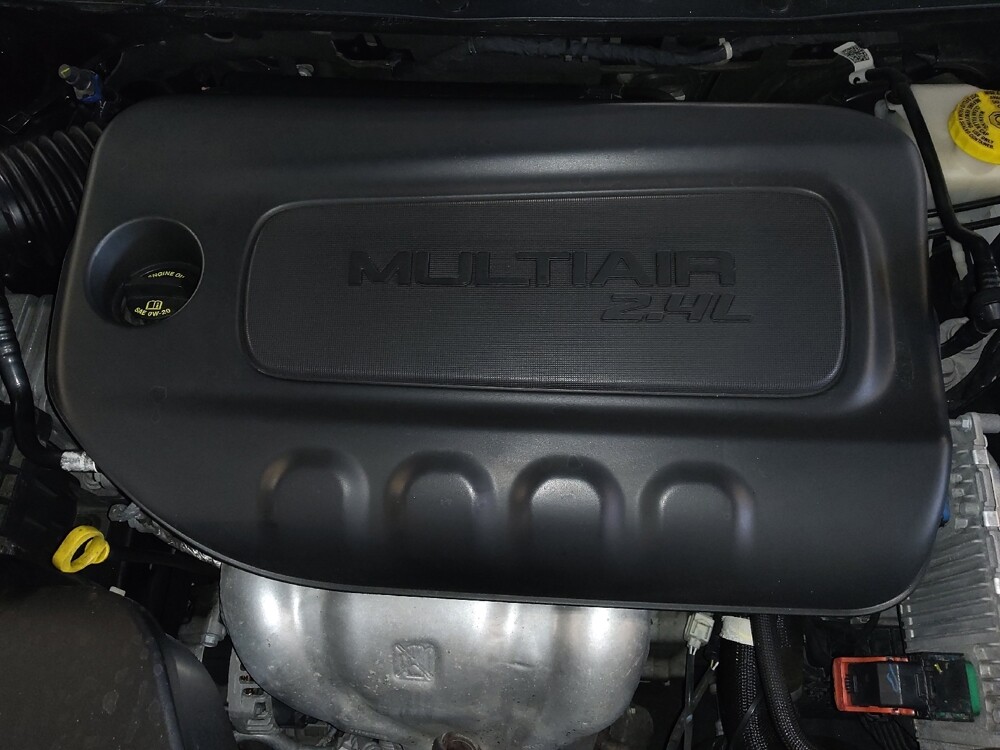 2019 Jeep Cherokee in Salem, VA 24153 - 18136141 30