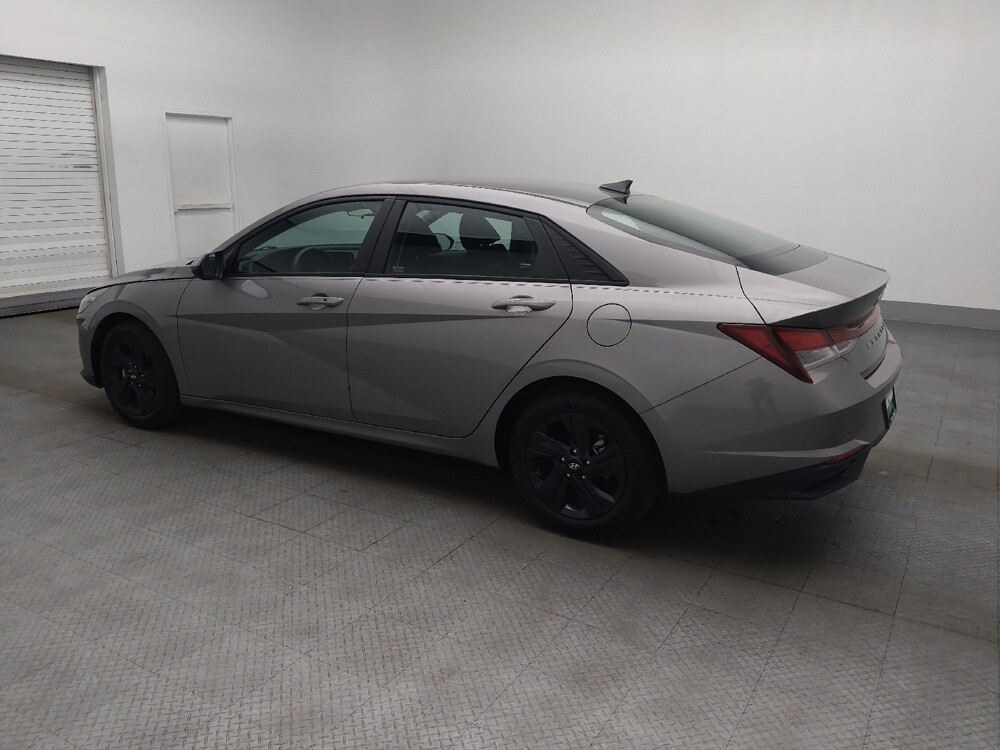 2023 Hyundai Elantra in Wilmington, NC 28405 - 18136143 3