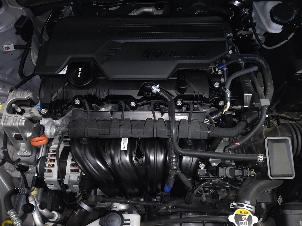 2023 Hyundai Elantra in Wilmington, NC 28405 - 18136143 30