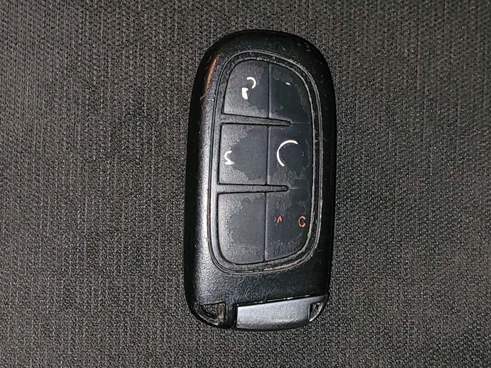 2020 Jeep Cherokee in Lauderdale Lakes, FL 33313 - 18136149 32