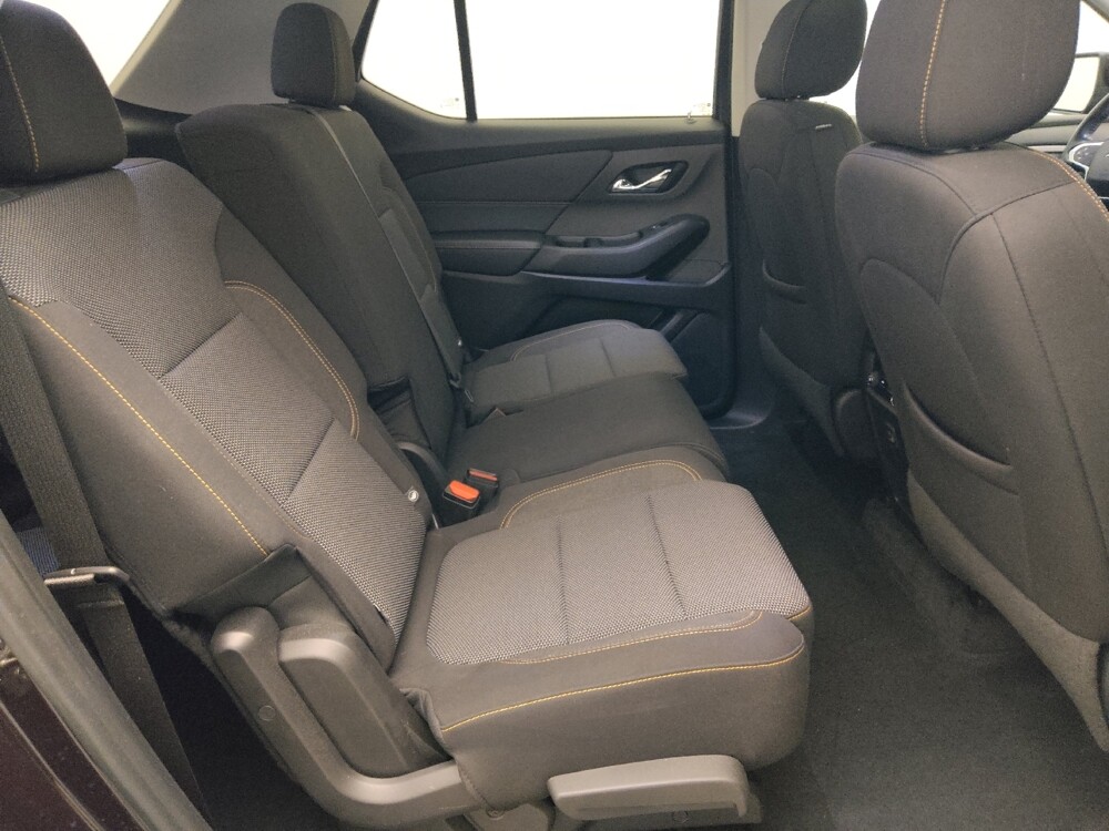 2021 Chevrolet Traverse in Duluth, GA 30096 - 18136155 19