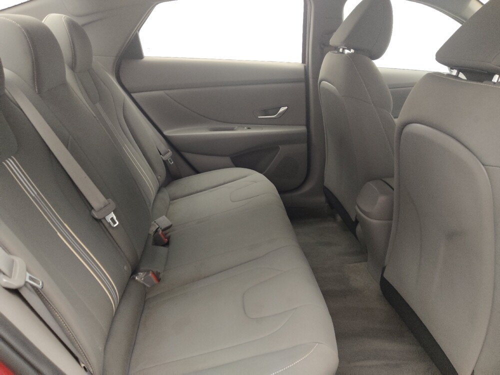 2023 Hyundai Elantra in Orlando, FL 32808 - 18136158 19