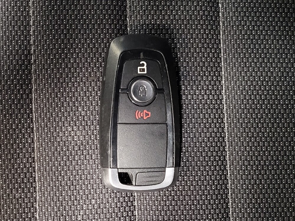 2017 Ford Edge in Orlando, FL 32808 - 18136159 32