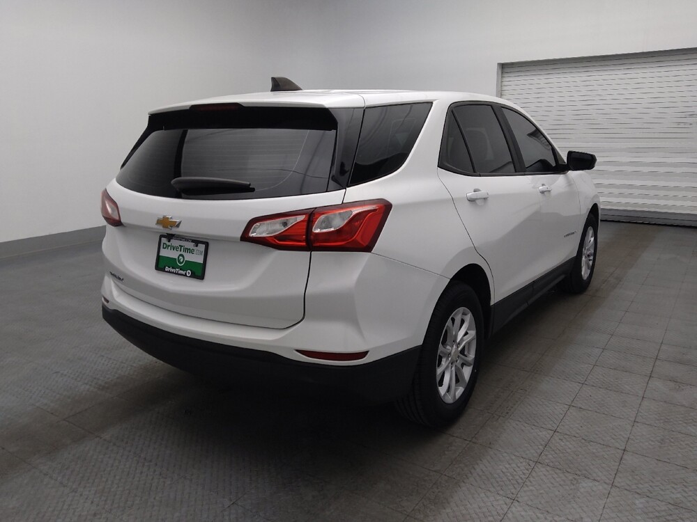 2021 Chevrolet Equinox in Orlando, FL 32808 - 18136160 9