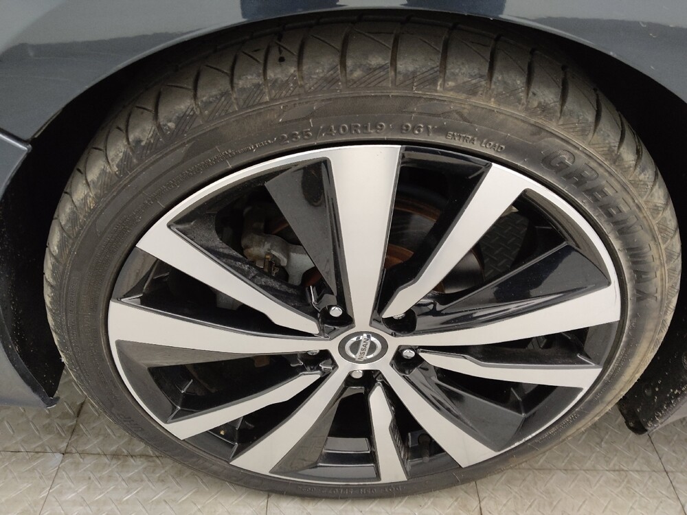 2020 Nissan Altima in Salem, VA 24153 - 18136162 31