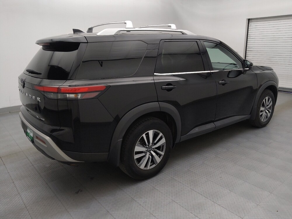 2022 Nissan Pathfinder in Raleigh, NC 27604 - 18136165 10