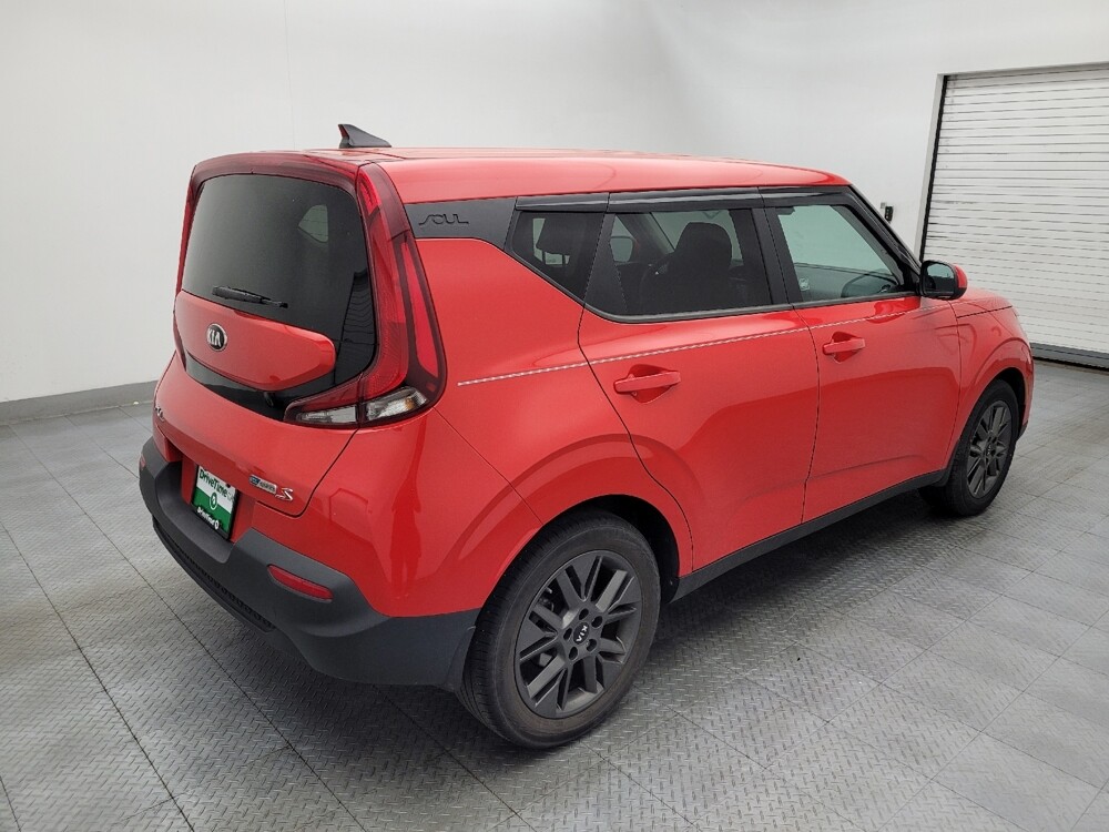 2021 Kia Soul in Greensboro, NC 27407 - 18136167 10
