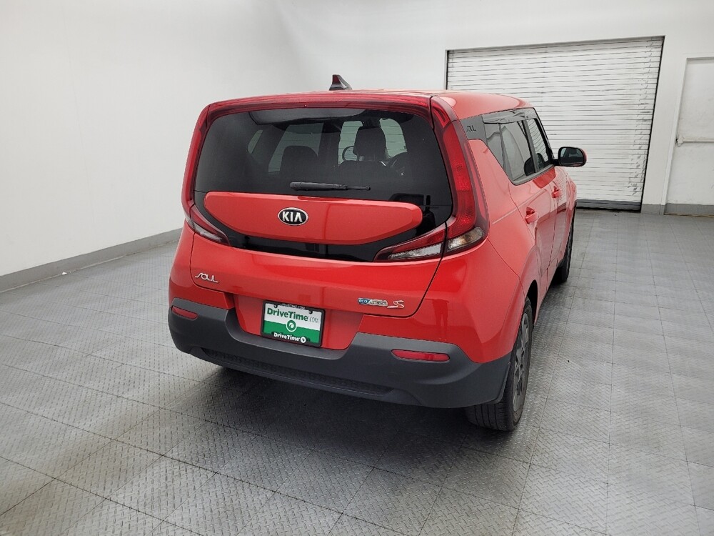 2021 Kia Soul in Greensboro, NC 27407 - 18136167 7