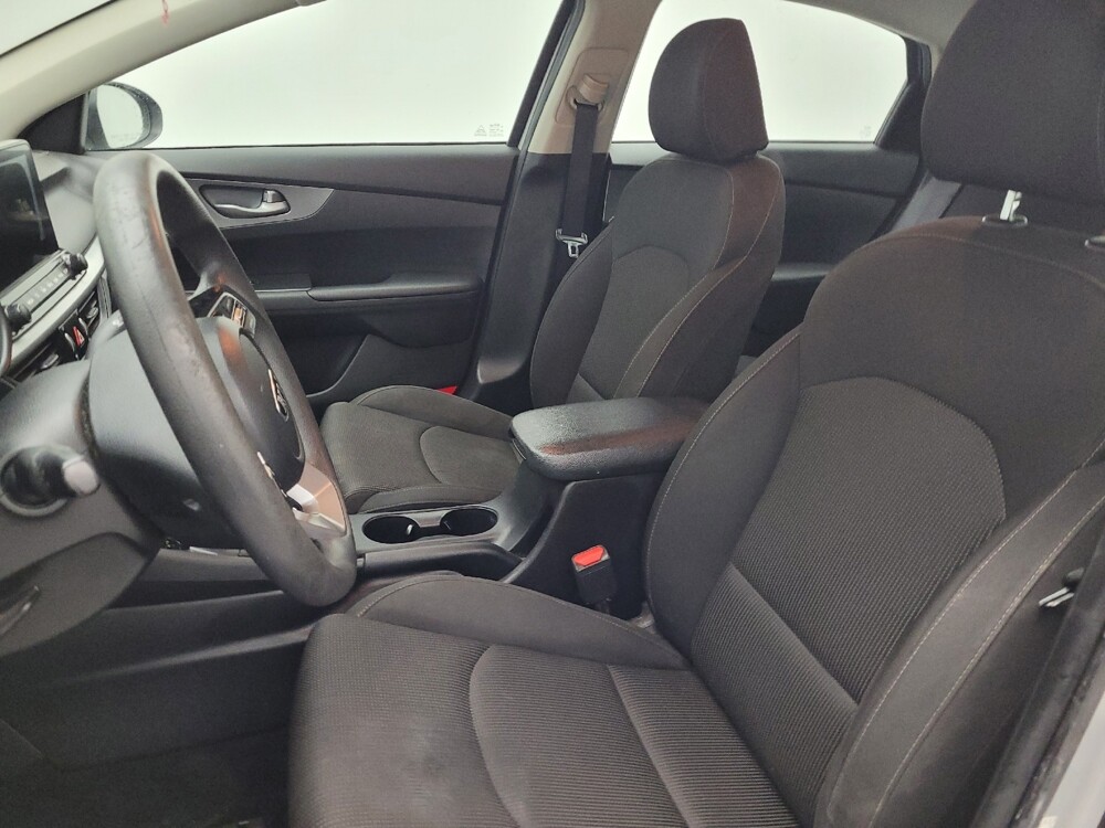 2020 Kia Forte in Conway, SC 29526 - 18136173 17