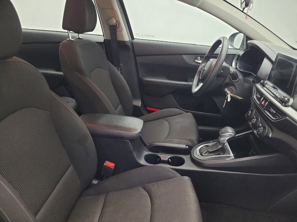 2020 Kia Forte in Conway, SC 29526 - 18136173 21