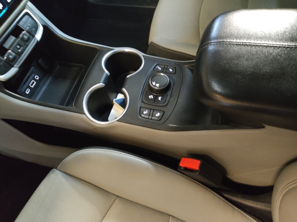 2022 GMC Terrain in Columbia, SC 29210 - 18136179 26