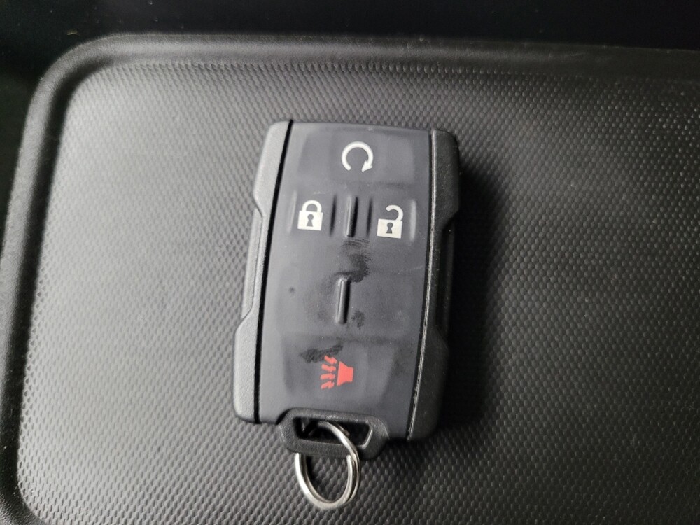 2015 Chevrolet Silverado 1500 in Huntsville, AL 35816 - 18136215 32