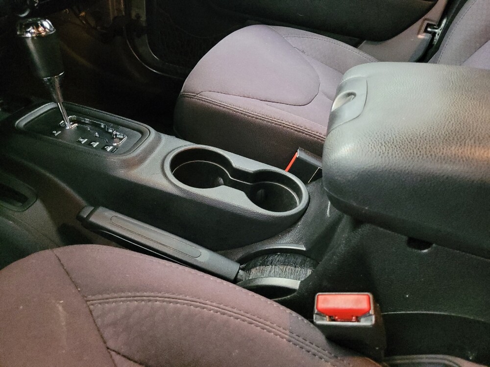 2014 Jeep Wrangler in Memphis, TN 38115 - 18136216 26