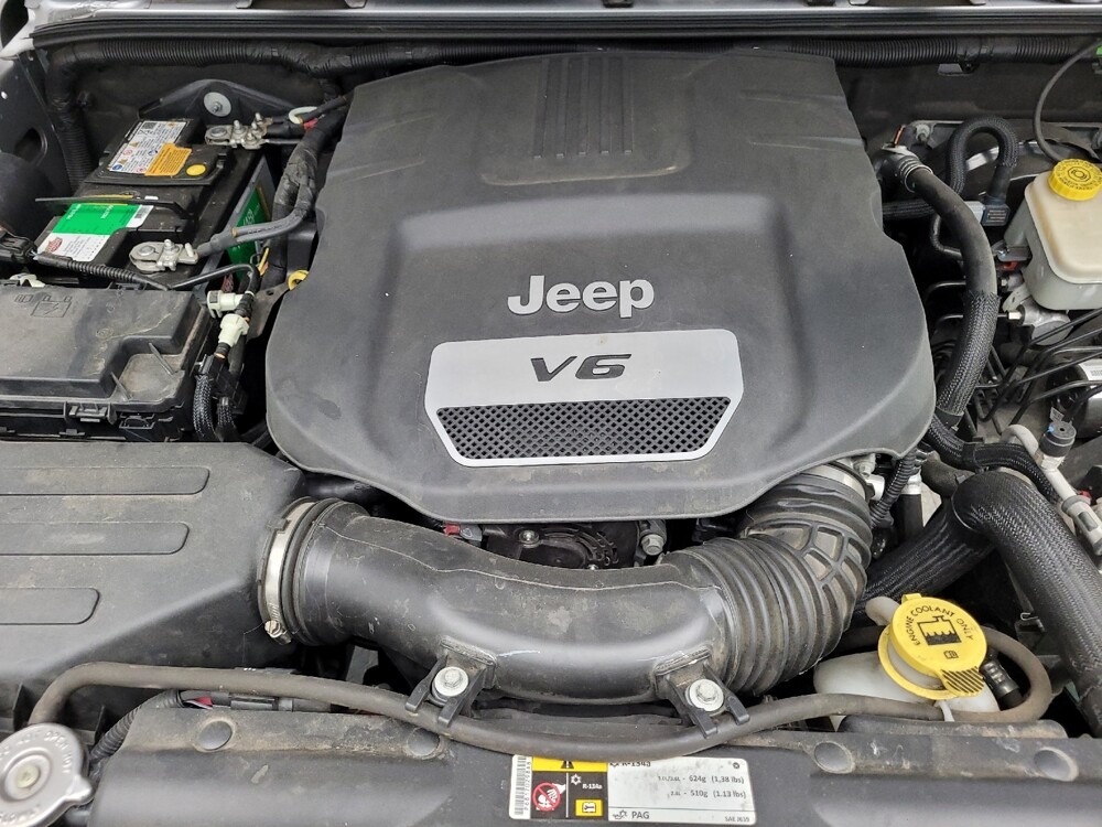 2014 Jeep Wrangler in Memphis, TN 38115 - 18136216 30