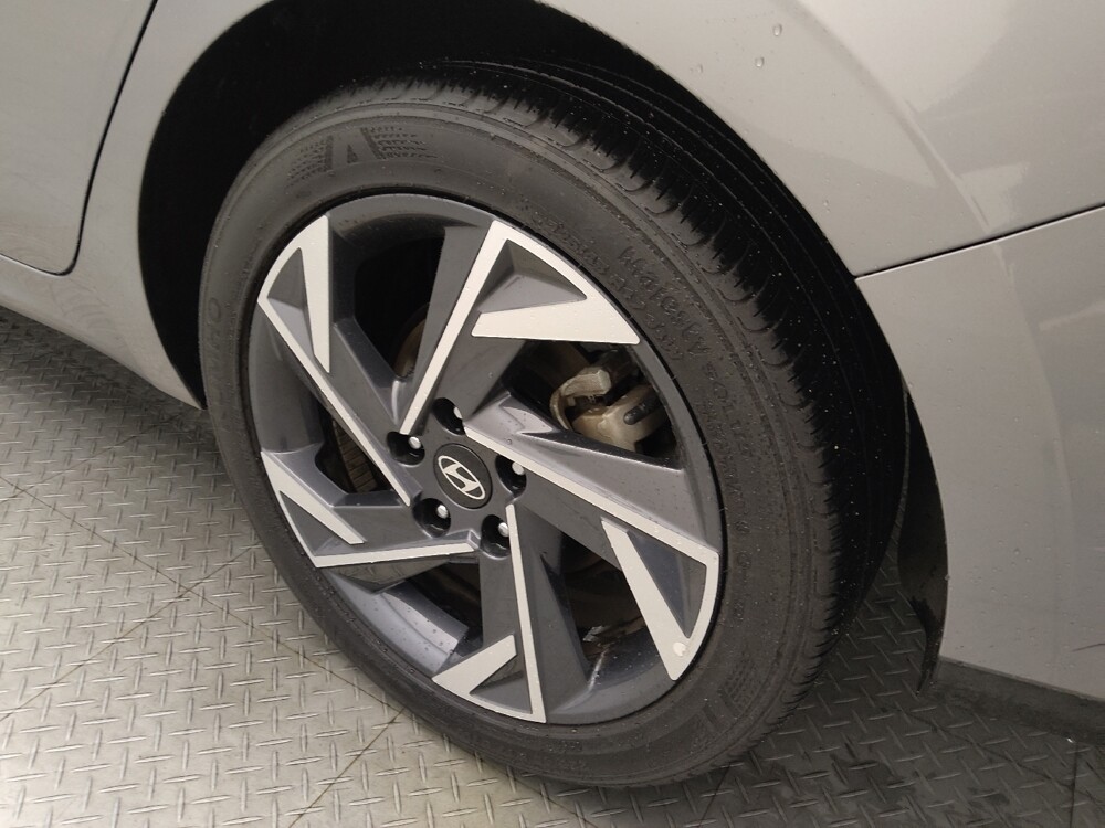 2025 Hyundai Elantra in Houston, TX 77060 - 18136224 31