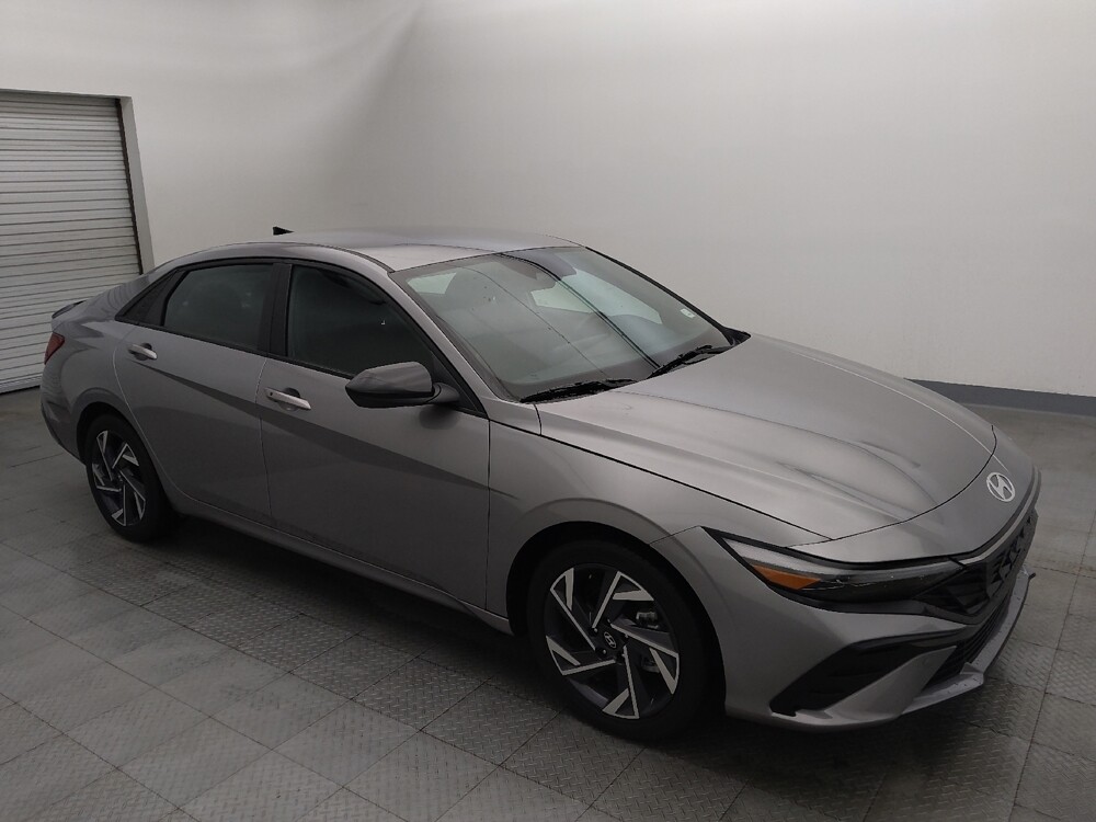 2025 Hyundai Elantra in Houston, TX 77060 - 18136224 11