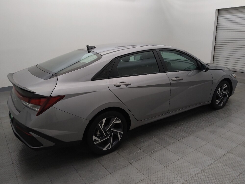 2025 Hyundai Elantra in Houston, TX 77060 - 18136224 10