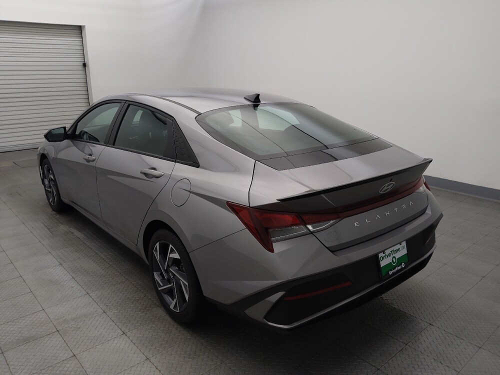 2025 Hyundai Elantra in Houston, TX 77060 - 18136224 5