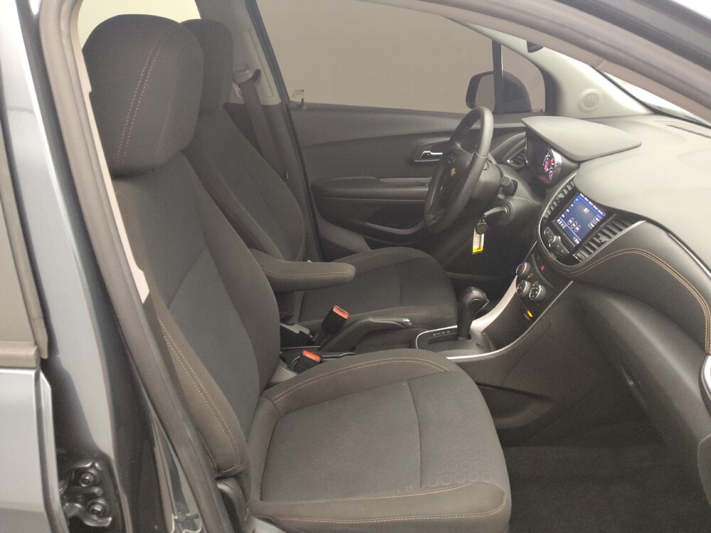 2021 Chevrolet Trax in Houston, TX 77060 - 18136226 21